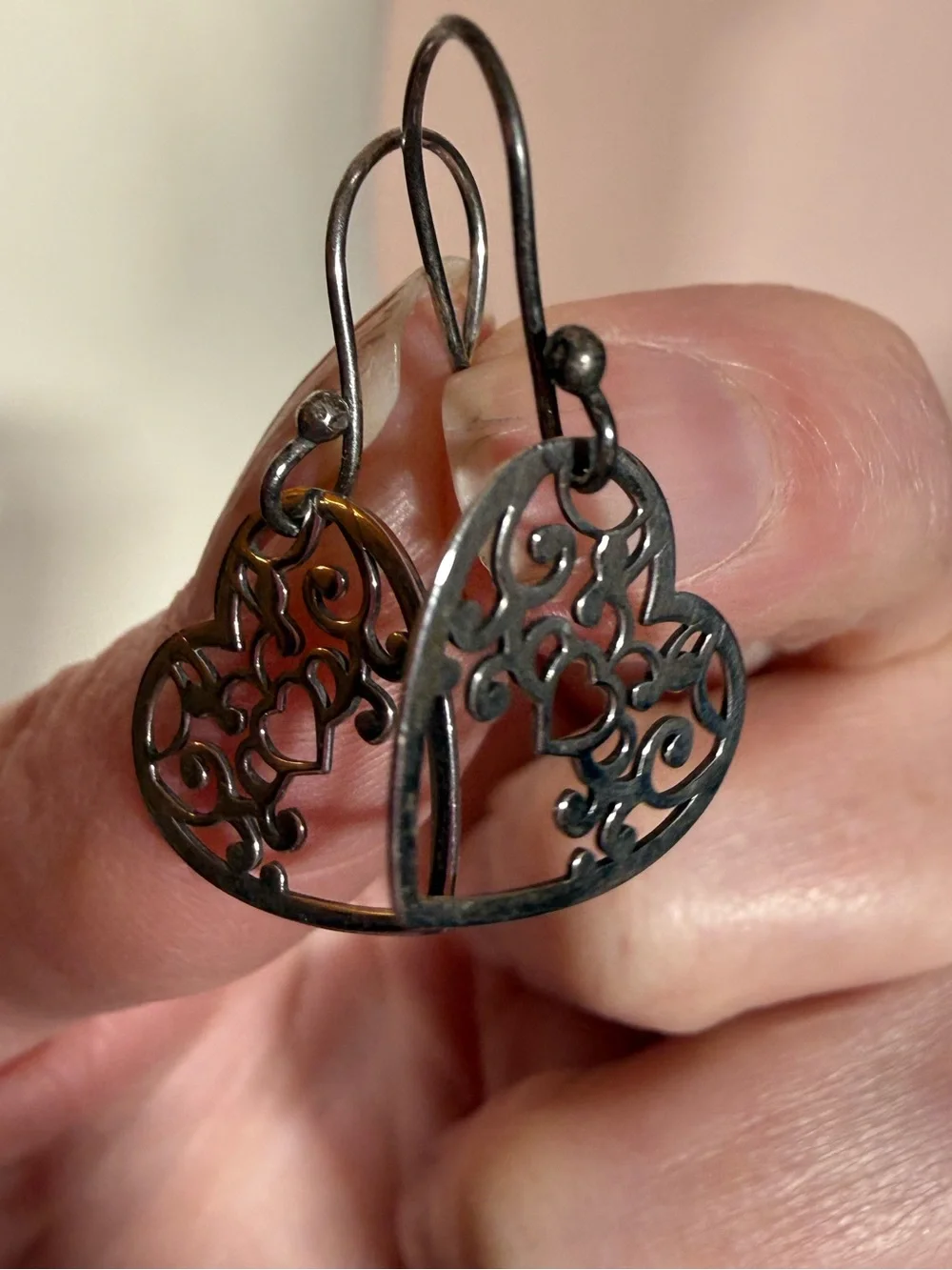 Vintage sterling silver Mexico ATI Filagree southwestern heart Dangle earrings